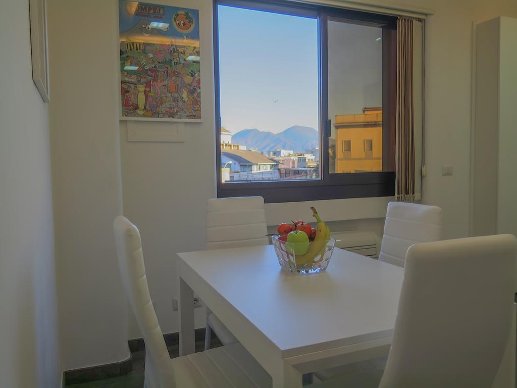 Mondo Suites Apartments نابولي المظهر الخارجي الصورة